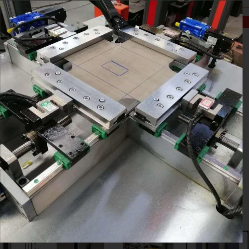 1703648059804119.png 雙軸雙向拉伸試驗機 醫(yī)學多方向50KN1.png